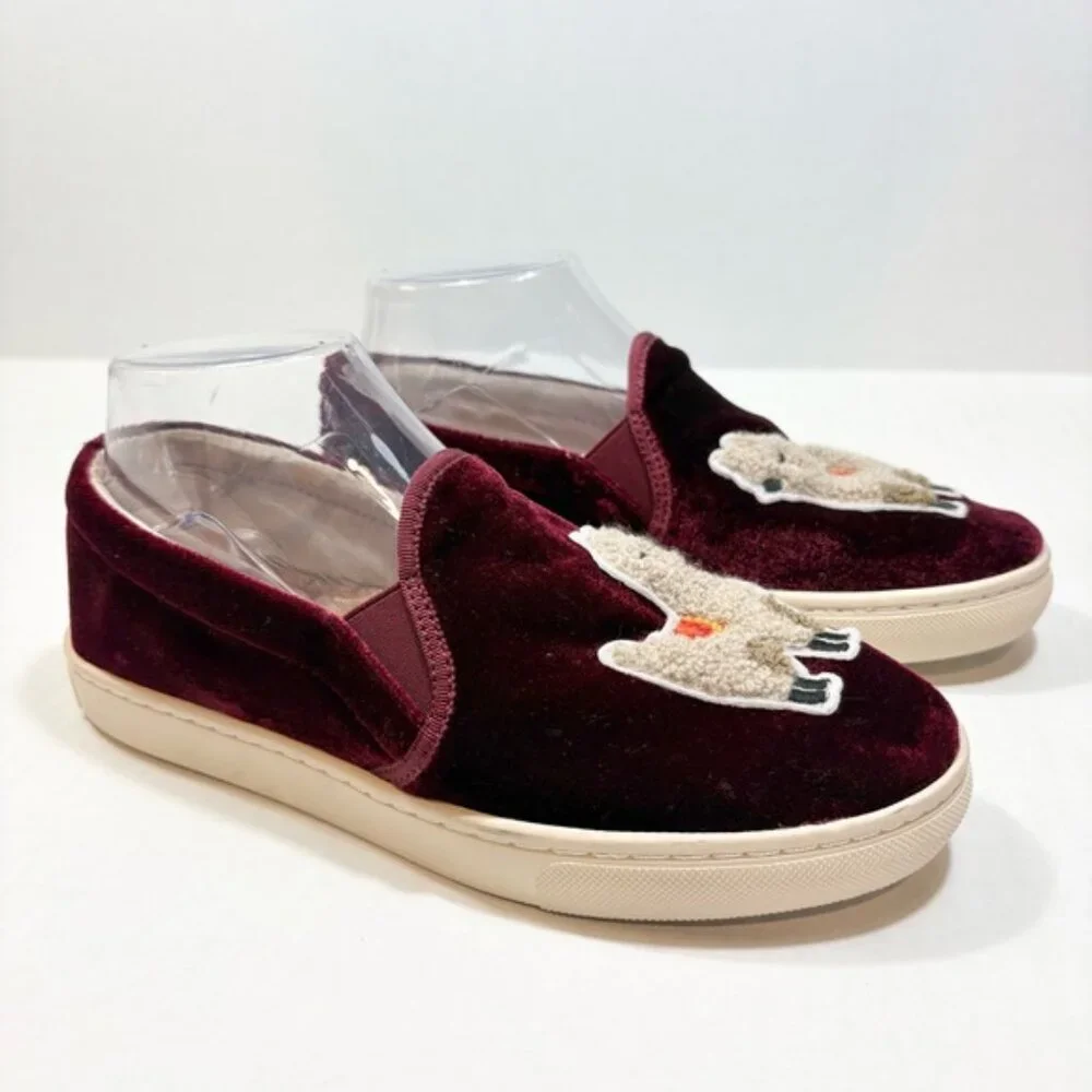 Soludos Velvet Llama Slip On Sneakers Size 7 Burgundy Wine Casual Boho - Picture 2 of 11